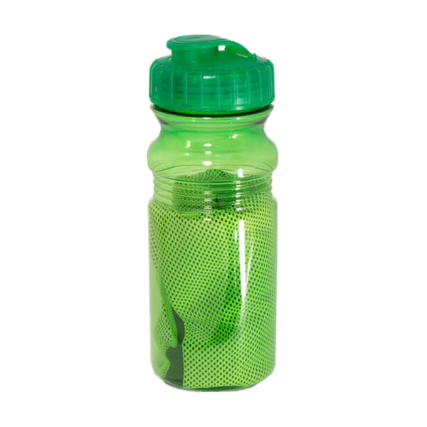 Cooling Towel In Water Bottle Thumbnail